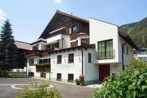 Parseierblick Hotell Sankt Anton am Arlberg Exteriör bild